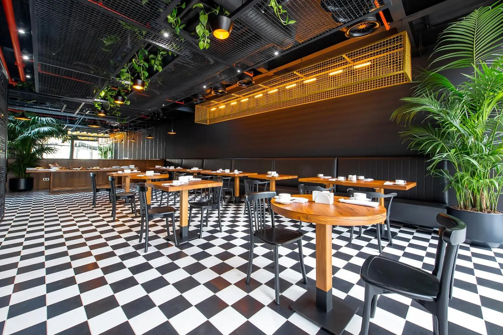 Hotel Twenties Tbilisi - Stay & Dine