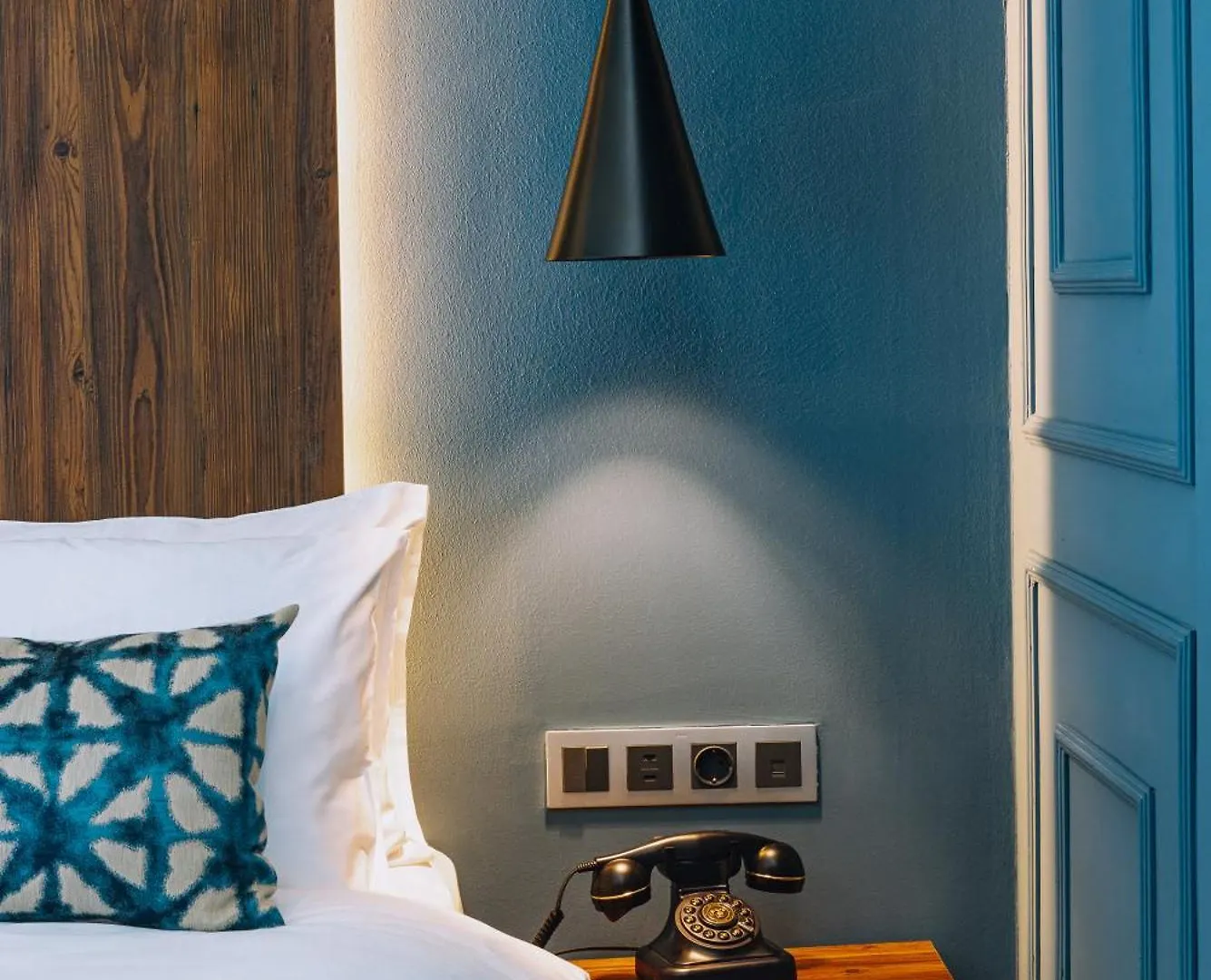 ****  Hotel Twenties Tbilisi - Stay & Dine Грузия
