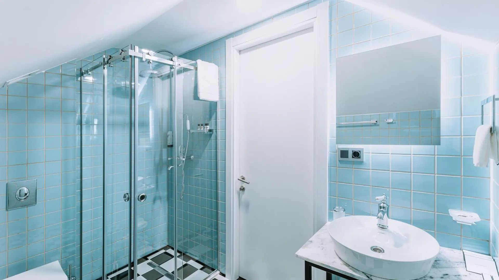 Hotel Twenties Tbilisi - Stay & Dine Грузия