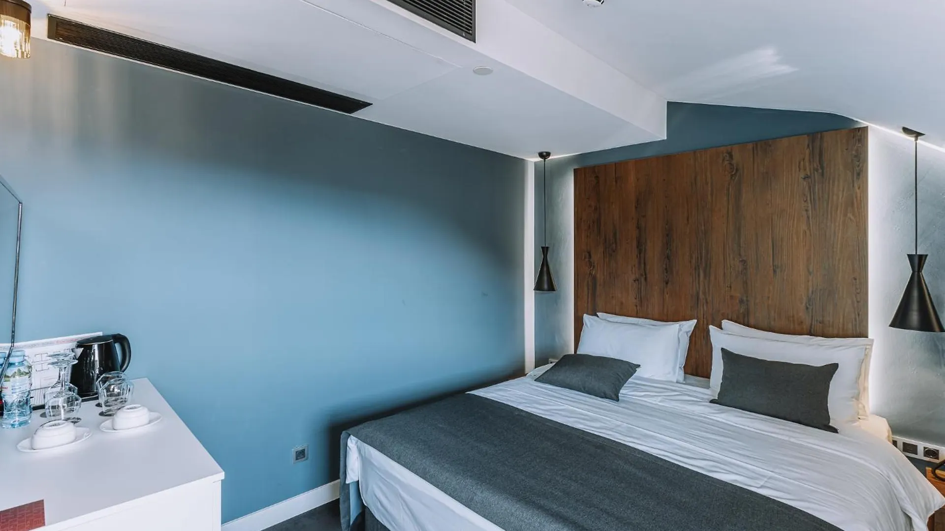 Hotel Twenties Tbilisi - Stay & Dine
